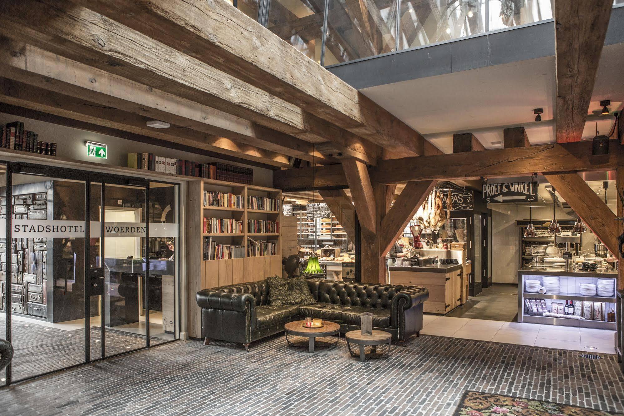 Van Rossum Stadshotel Woerden Εξωτερικό φωτογραφία